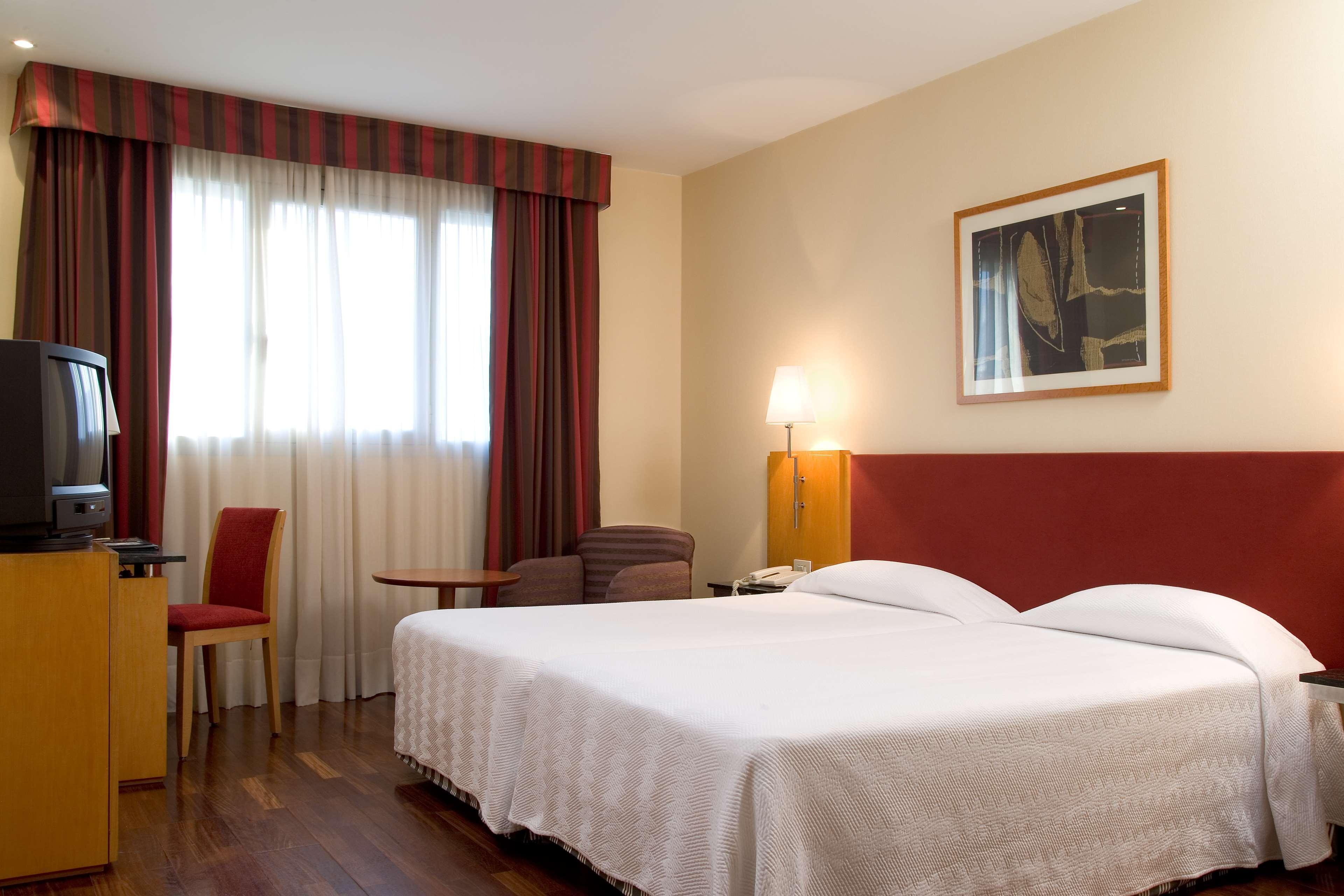 Hotel Nh Ciutat De Reus Exteriér fotografie