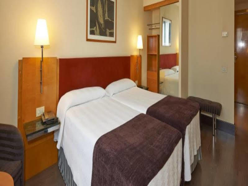 Hotel Nh Ciutat De Reus Exteriér fotografie